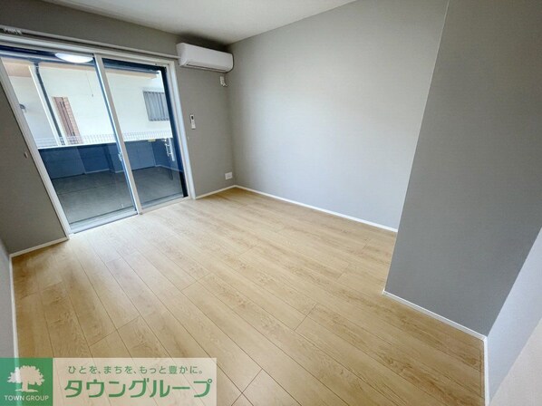 エフプレスト岸町の物件内観写真